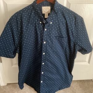Men’s St.John’s Bay Classic Fit Short Sleeve Button Up Paisleys XXL